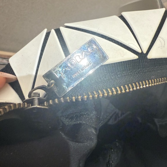 Bao Bao Issey Miyake Geometric White and Black Tote Bag - Picture 11 of 15